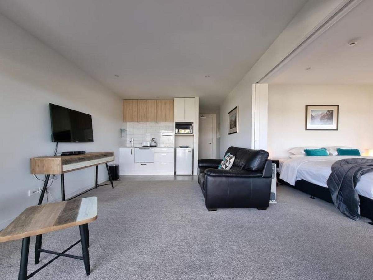 Fabulous Castor Bay 1 Bedroom With Views And Skytv Auckland Eksteriør billede